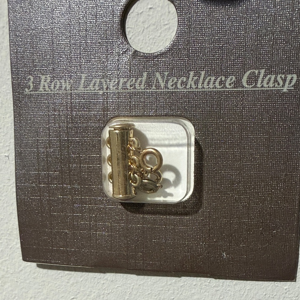 3 Row Gold‎ Layered Necklace Clasp